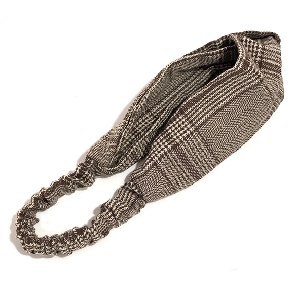 Brown Houndstooth Plaid Print Boho Twist Headband - Picture 4 of 8